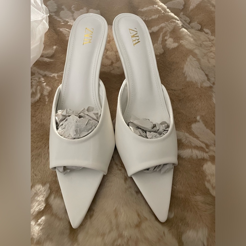 Zara kitten heel shoes